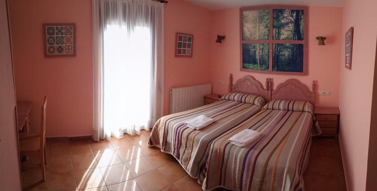 Hostal La Vega Peralejos Exteriér fotografie