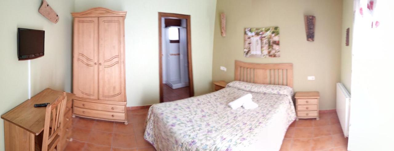 Hostal La Vega Peralejos Exteriér fotografie