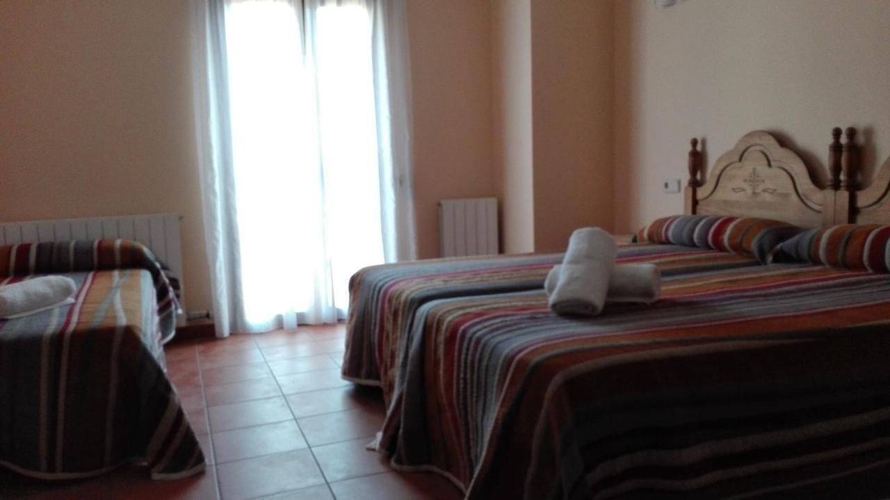 Hostal La Vega Peralejos Exteriér fotografie